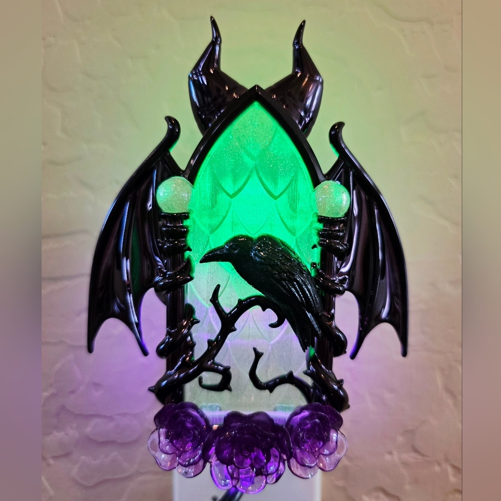 NEW Disney Villains MALEFICENT Raven Dragon Castle Window Wallflower Nightlight